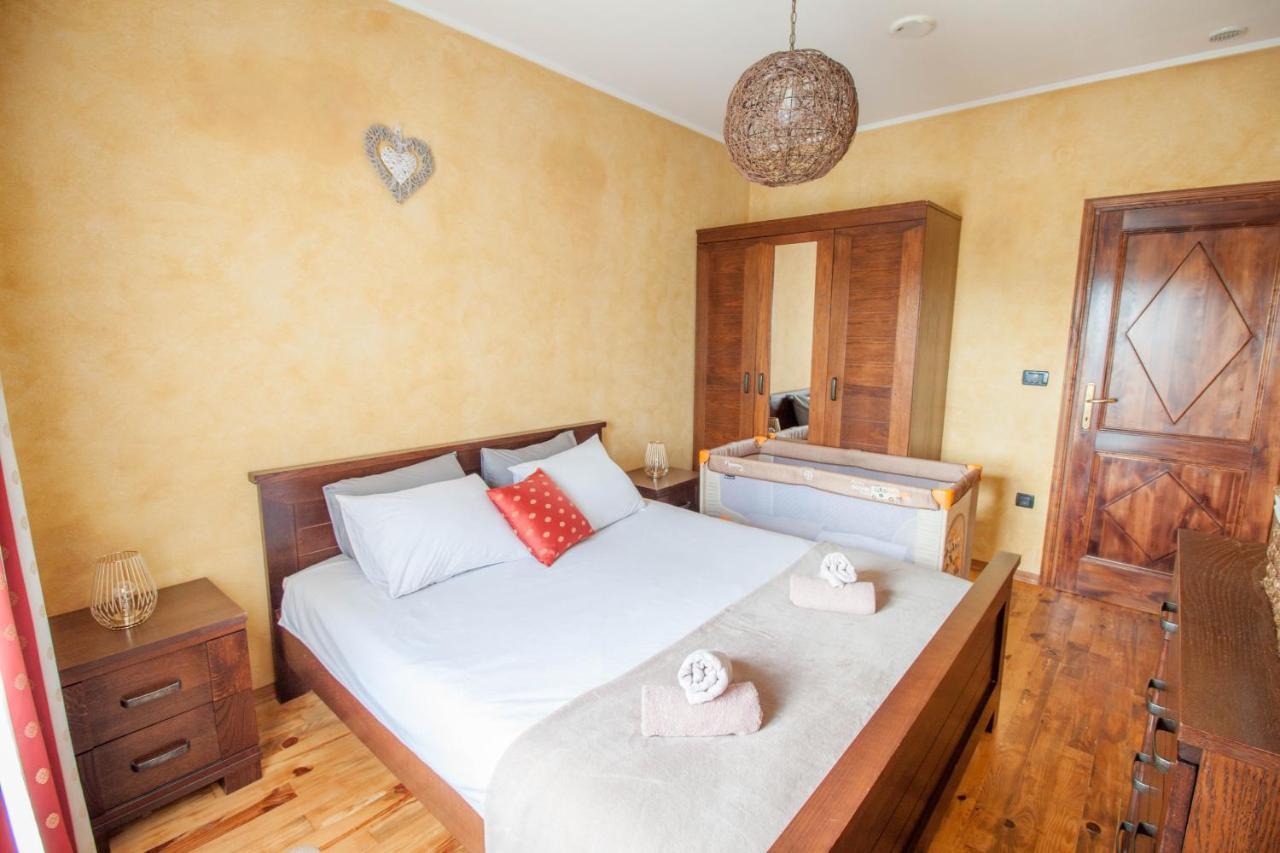 Stara Kuca Apartment Heki Exterior photo